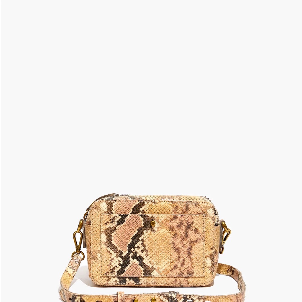 Madewell snake skin camera bag NWT in packaging